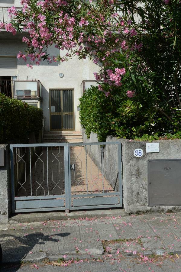 לידו די קאמאיורה Le Palme 98 "Casa Vacanze" מראה חיצוני תמונה